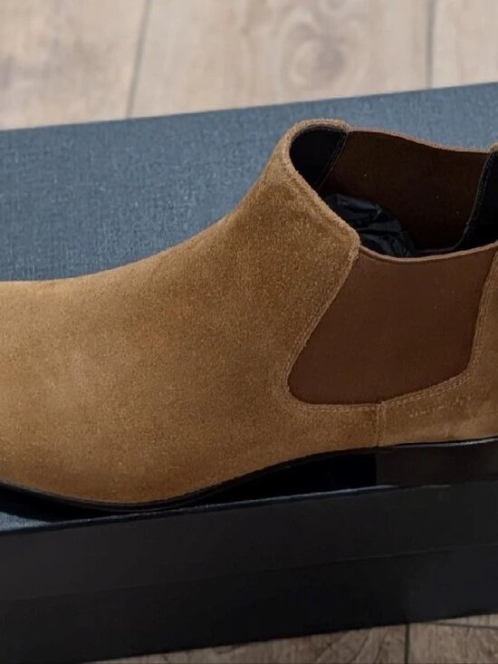 $975 Mens Stuart Weitzman \